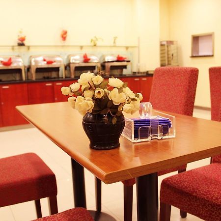 Gold Mine Express Hotel 南宁 外观 照片